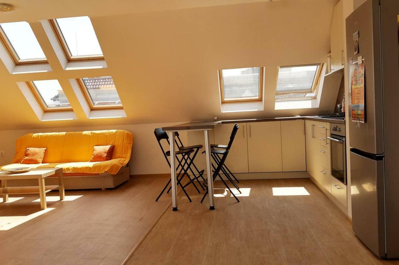 Sky Blue Danube Apartment Ruse Ngoại thất bức ảnh